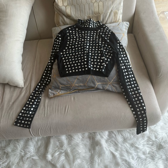 Mesh & Crystal crop top Size Small NWOT - Picture 3 of 9